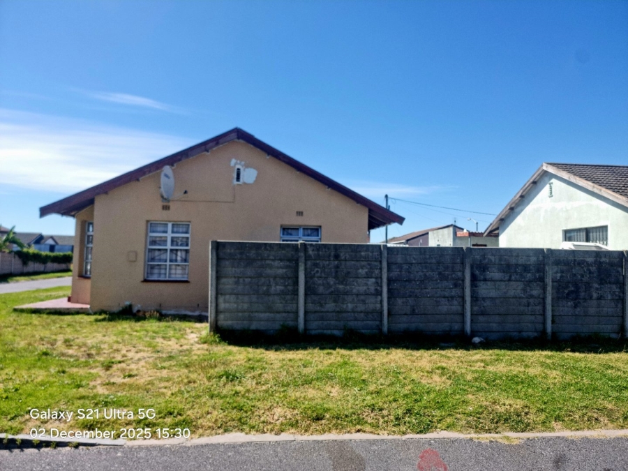 3 Bedroom Property for Sale in Clairewood Western Cape
